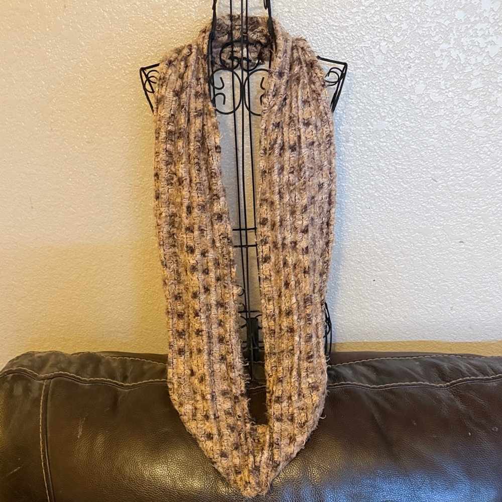 Cozy Textured Infinity Scarf - Picture 2 of 2